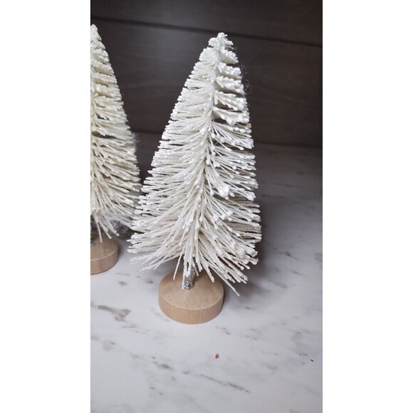 Vintage White/Green Wire Bottle Brush Trees Set 5 Christmas Wood/Plastic Bases - Picture 7 of 7